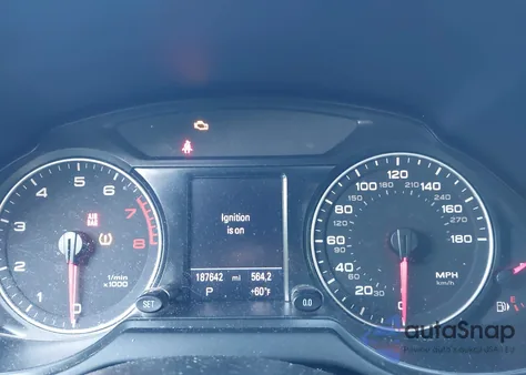 2010 Audi Q5 3.2 Premium из США, поврежденный, VIN WA1LKAFP0AA008476